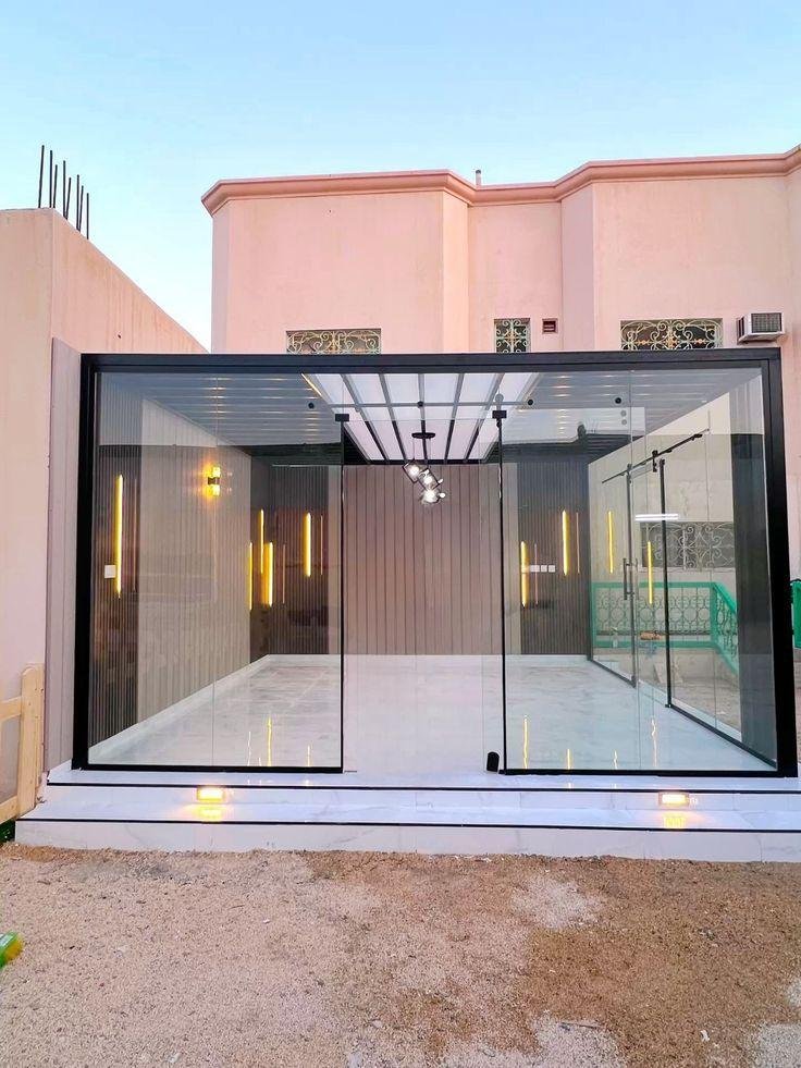 جلسات زجاجية في الخبر